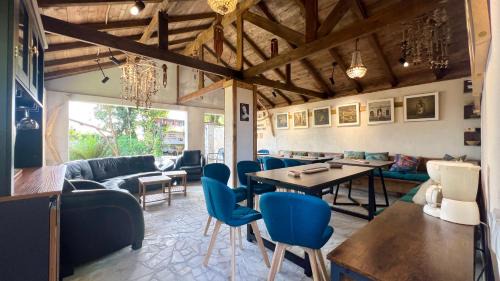 Anglet Villa | Art-Villa Merkel - 28 pers - 11 chambr - 10 WC - Piscine