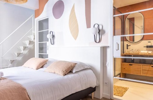 Chamalieres Apartment | Arty by PRIM0 C0NCIERGERIE