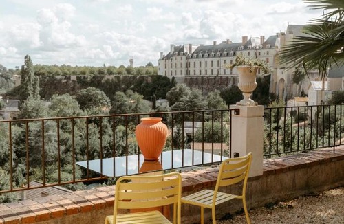 Thouars House | Au Petit Thouars