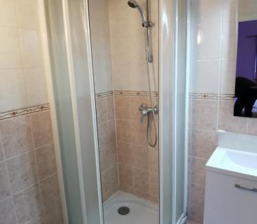 Saint-Quentin-Fallavier Hotel | Auberge de l'Europe