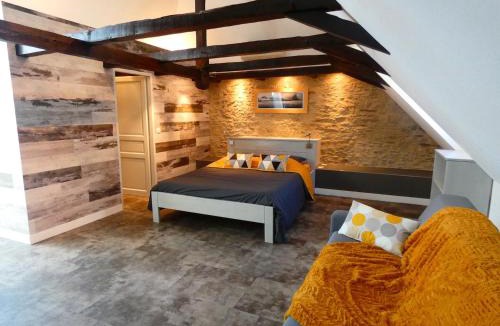 Castelnau-de-Mandailles Hotel | Auberge du Lac