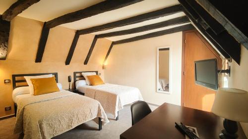 Conques Hotel | Auberge Saint Jacques