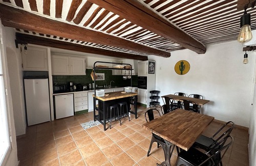 Cavaillon House | Authentic Provencal House with swimming pool