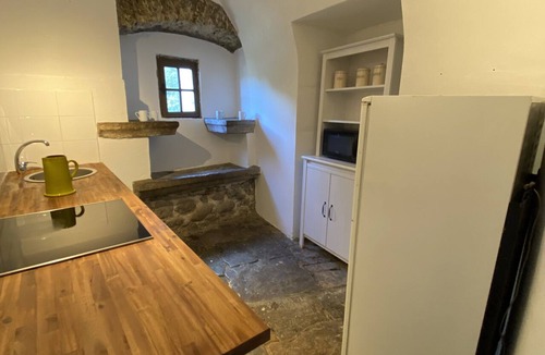 Les Assions House | AUTHENTIQUE BATISSE CEVENOLE DU XVIII SIECLE EN BORDURE DE RIVIERE