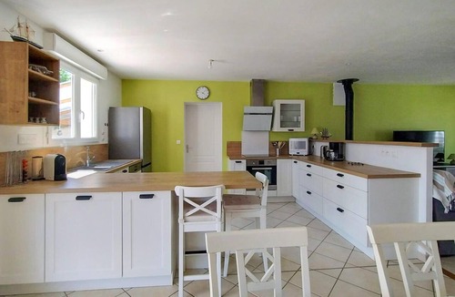 Soubise House | Awesome home in Soubise