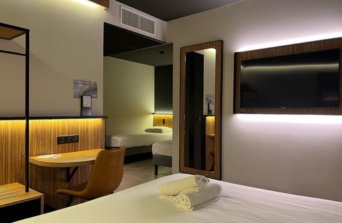 Clermont-Ferrand Hotel | B&B HOTEL Clermont-Ferrand A71/A75 La Méridienne