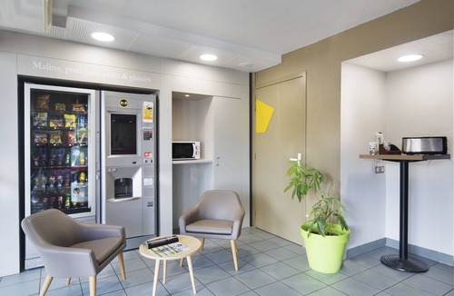 Porte Des Alpes - Mi Plaine - Manissieux Hotel | B&B HOTEL Lyon Saint-Priest