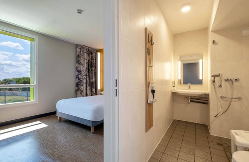 Saintes Hotel | B&B HOTEL Saintes