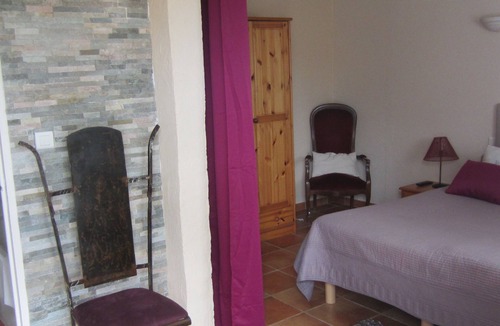 Crestet Bed & Breakfast | B&B Les Romarins