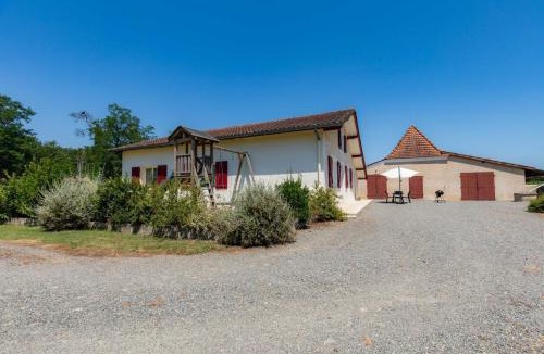 Lamothe House | Bachalé