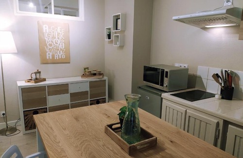 Bayonne Apartment | Baiona Sainte Cath 3-HIRU cœur de Saint Esprit