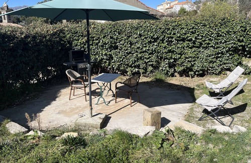 Olivese House | Bas de Maison with pool