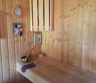 Neffes House | Bas de villa, 2 terrasses, piscine, SPA, sauna.