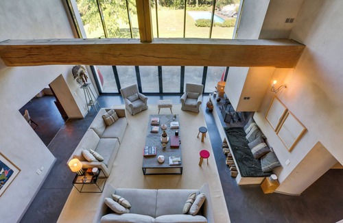 Ascain House | BASERRI -Completely renovated Basque farmhouse.