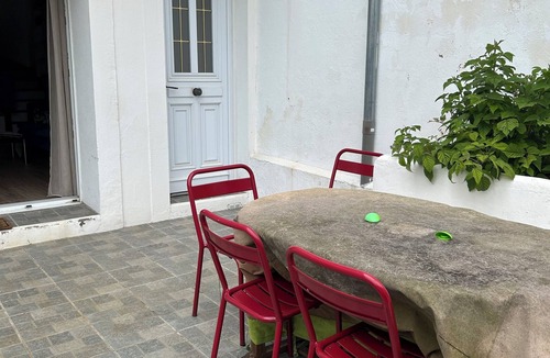 Saint-Pierre-d'Irube House | Basque house for rent with exterior