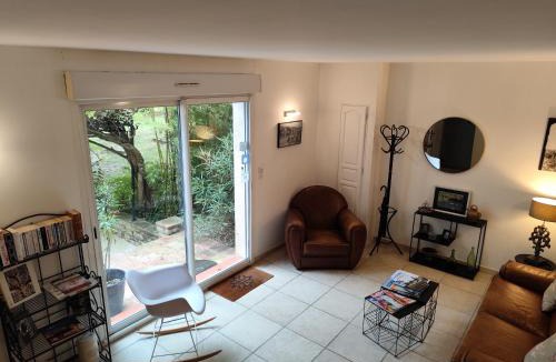 Labastide-de-Levis Bed & Breakfast | Bastide De Luzert
