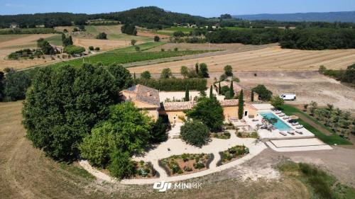 Roussillon House | Bastide des 7 Sœurs