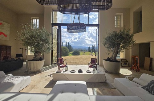 Apt House | Bastide Hedone in Luberon 9bed 9bath outdoor and indoor pool 24 sleeps