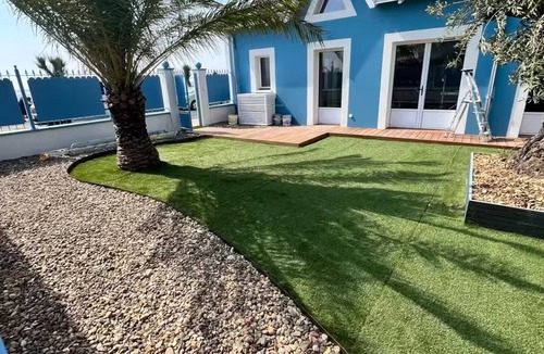 Quartier du Casino House | Beachfront villa with jacuzzi and beach access