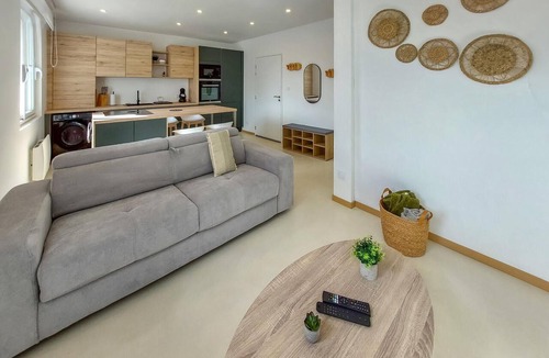 Le Conquet Apartment | Beautiful apartment in Le Conquet with WiFi
