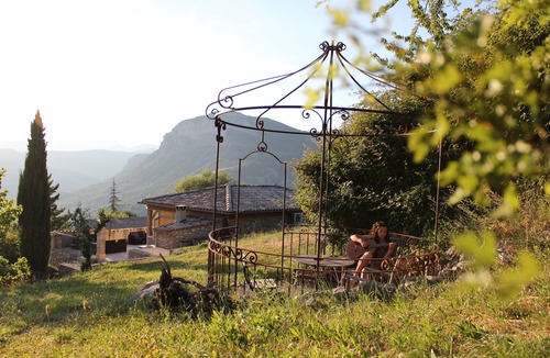 Montreal-les-Sources House | Beautiful stone cottage - spa & pool - Exceptional location in Provence