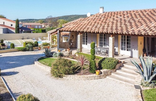 Espeluche House | Beautiful home in Espeluche