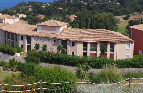 Cap Esterel Apartment | Beautiful Modern Sea View Apartment in Cap Estérel!