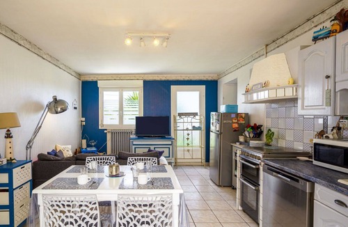 Primelin House | Beautiful private villa for 10 guests with WIFI, TV and terrace