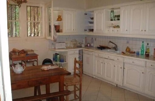 Thuir House | Beautiful villa with pool and garden