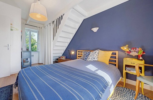 Plougonvelin Bed & Breakfast | Bed and Breakfast 'Chambre D'hôtes Les Hortensias' with Shared Terrace, Shared Garden and Wi-Fi