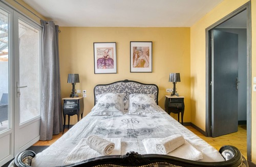 Le Fraysse Bed & Breakfast | Bed and Breakfast 'La Pompadour' with Shared Pool, Shared Garden and Wi-Fi