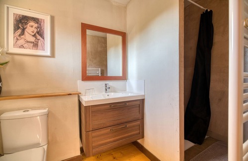 Le Fraysse Bed & Breakfast | Bed and Breakfast 'Les Templiers' with Shared Pool, Shared Garden and Wi-Fi