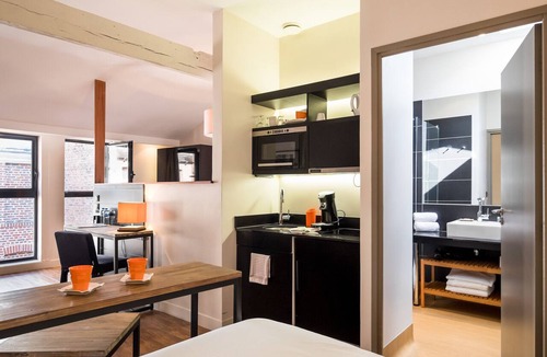 Lille Centre Ville Apartment | Beffroi - Cosy studio close to Vieux Lille - Welkeys