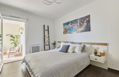 Vitrolles Apartment | Bellerive - 10min de l'Aéroport de Marseille