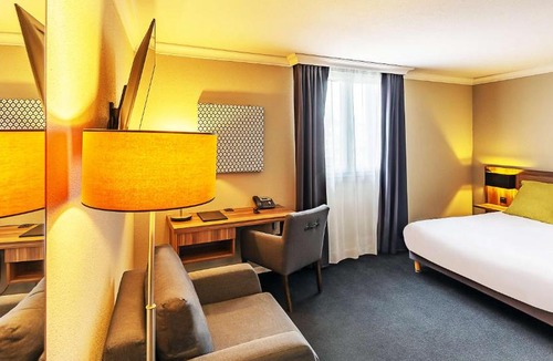 Faubourg Saint-Jacques Hotel | Best Western Hotel Atrium Valence