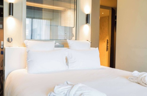 Valence Hotel | Best Western Premier Clos Syrah Hotel & Spa
