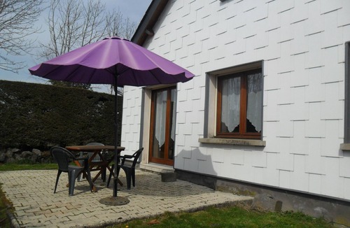Rochefort-Montagne Apartment | BETWEEN CHAINE DES PUYS AND MONTS DORE WELCOME TO OUR NATIVE AUVERGNE