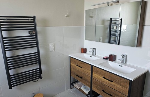 Pierrevert Apartment | Between the Gorges du Verdon and the Luberon
