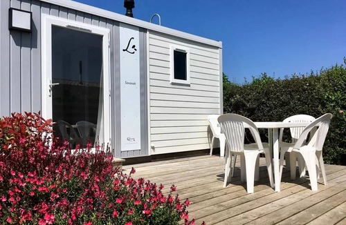 Brignogan-Plage House | "Boheme" Dune Garden Cottage: 3 bedrooms, sleeps 6
