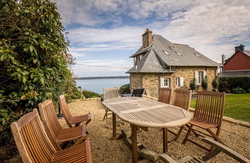 Perros-Guirec Ski Chalet | BREIZH KARET, perros guirec, vue mer