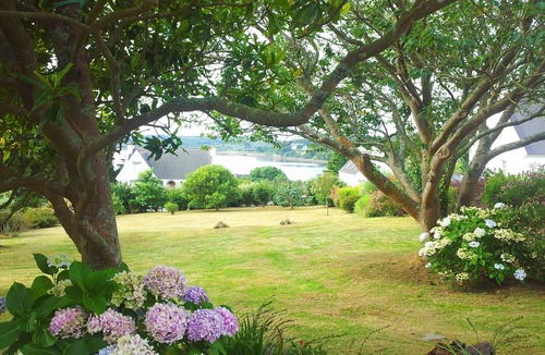 Roscanvel House | Breton thatched cottage, sea view, in Roscanvel (29) close to Quimper, Brest