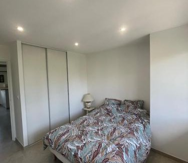 Bourg-les-Valence Apartment | Bright 2 bedroom apartment Private parking 5 minutes from Valence