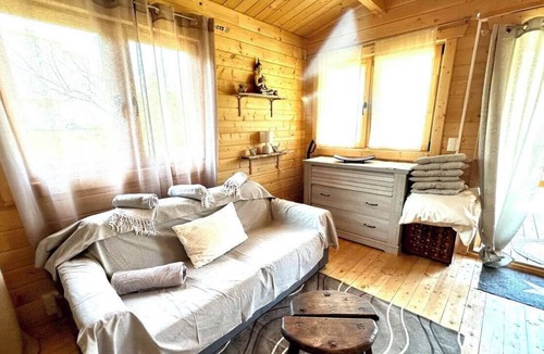 Appietto Ski Chalet | Bright chalet with garden and gulf view