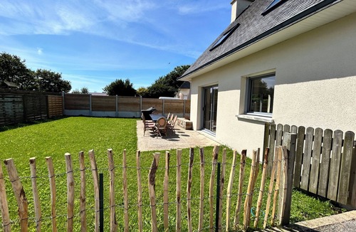 L'Aber Vrac'h House | Bright, comfortable house with enclosed garden