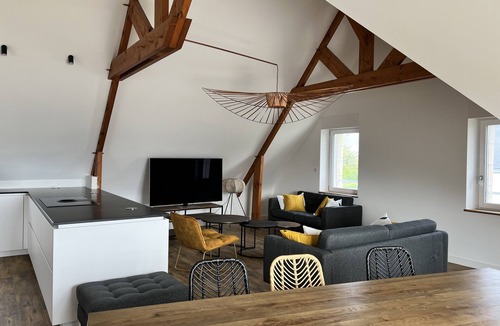 Saint-Guenole House | Bright gîte 70 m from the sea- SPA- Sea view- Electric car terminal