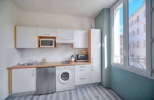 Prado - Republique Apartment | Bright studio 5 minutes from the hyper center