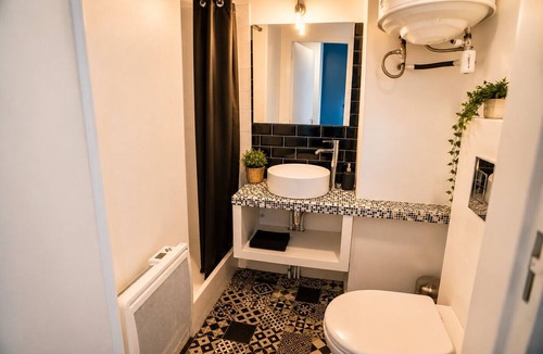 Saint-Marc-sur-Mer Apartment | Bright studio, balcony & parking in Saint-Marc