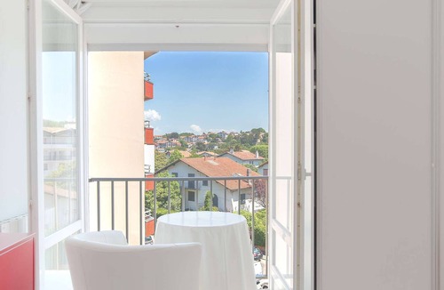 Hendaye Apartment | Bright studio steps from Hendaye beach