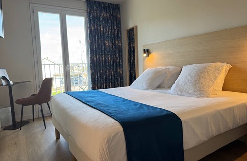 Carhaix-Plouguer Hotel | Brit Hotel Confort Carhaix
