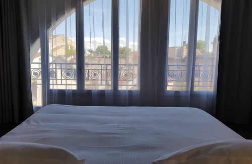 Vieux Vichy Hotel | Brit Hotel de Grignan